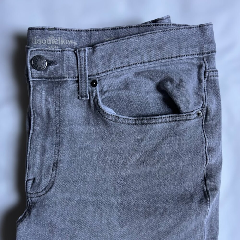 Men's Size 36W x 32L Total Flex Goodfellow™ Light Grey Jeans